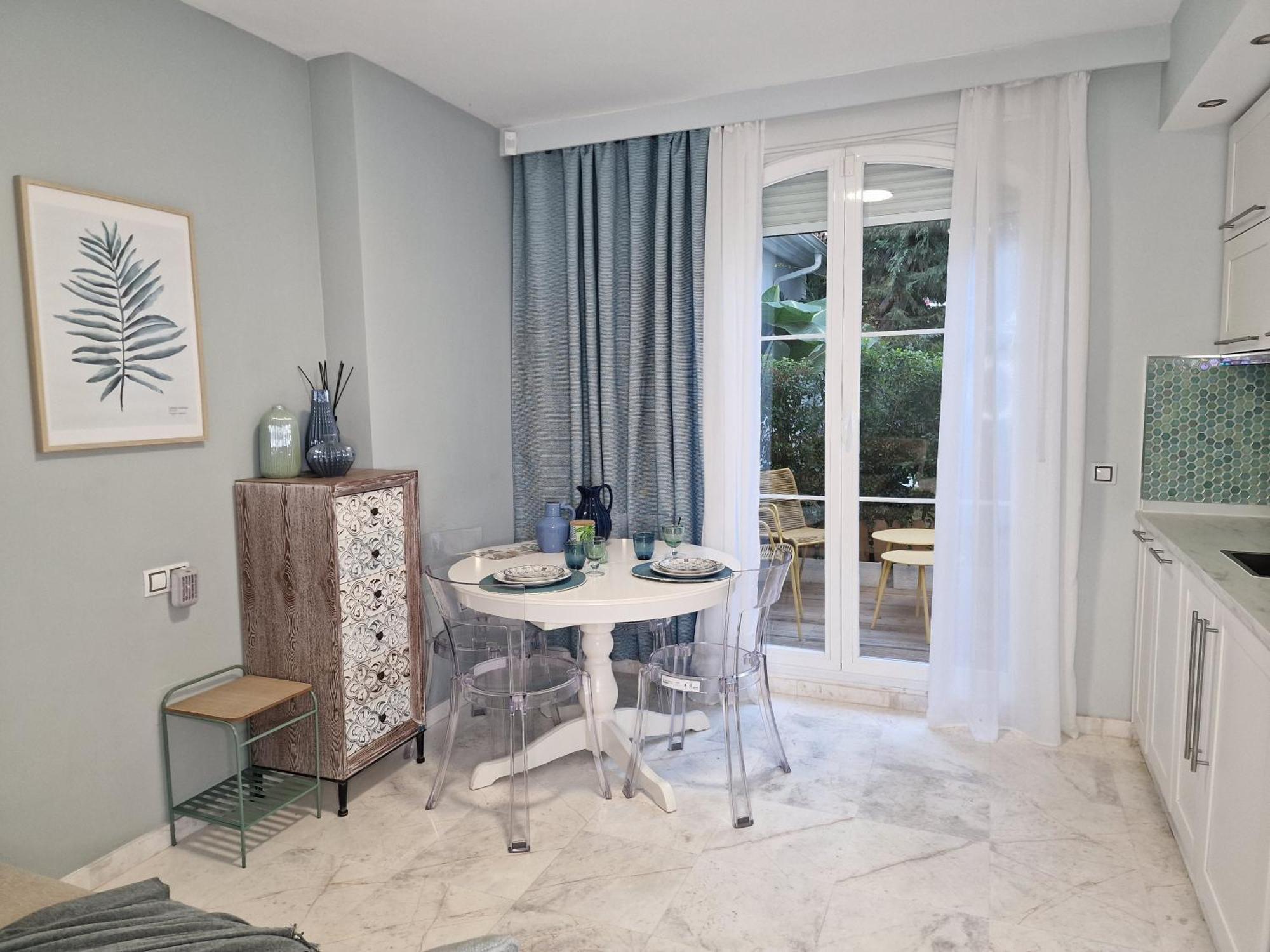 Sun & Palms - Cozy Flat In Quiet Neighbourhood With A Great Pool Area Apartman Málaga Kültér fotó