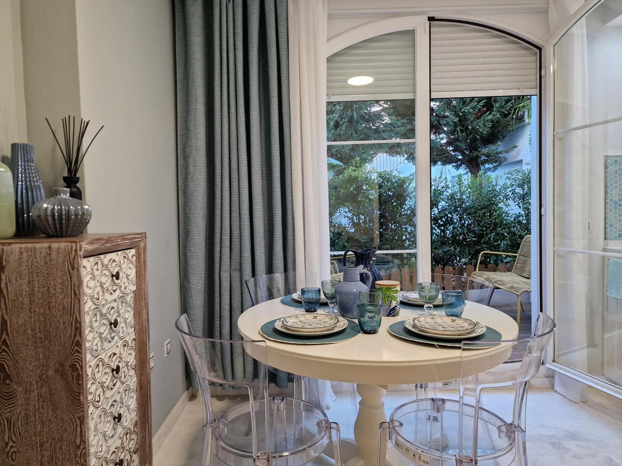 Sun & Palms - Cozy Flat In Quiet Neighbourhood With A Great Pool Area Apartman Málaga Kültér fotó
